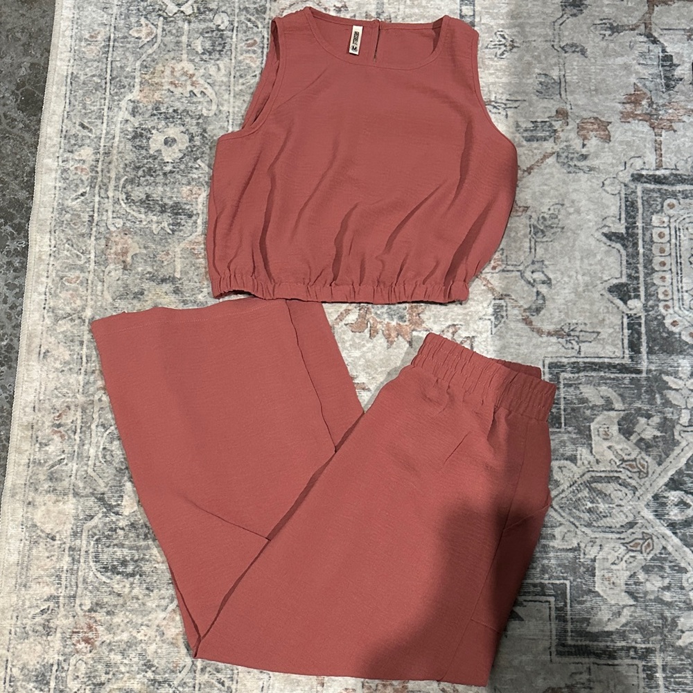 Women's Sleeveless Jumpsuit in Rust